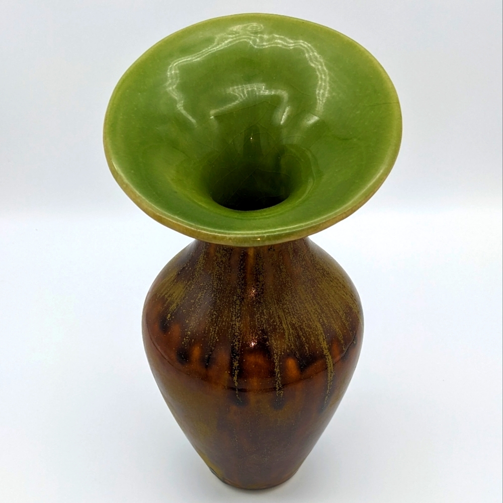 Semi-Glazed Drip Pottery Vase